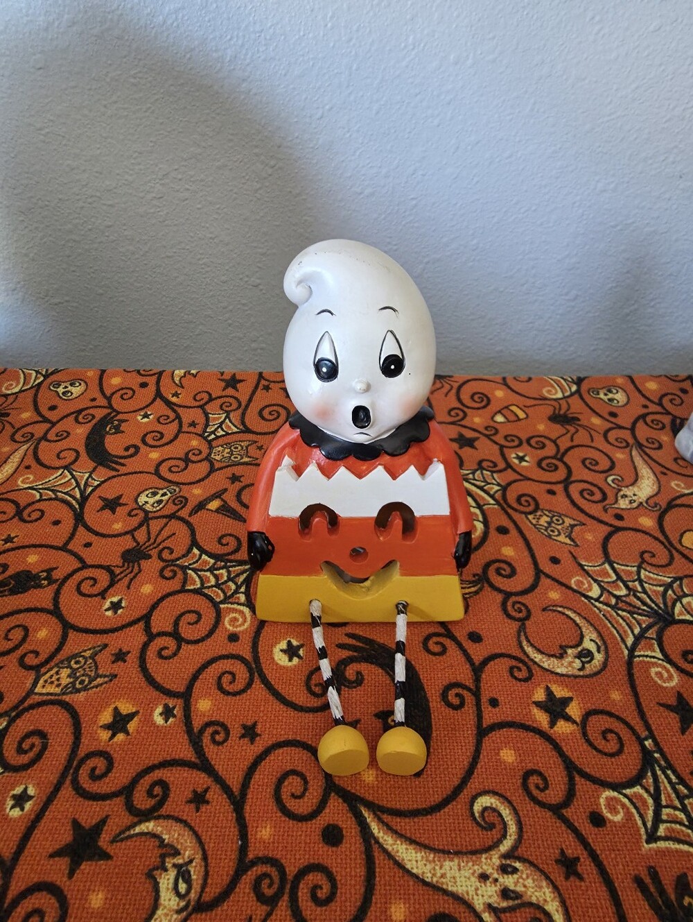 Johanna Parker Halloween Light Up Ghost Sitter